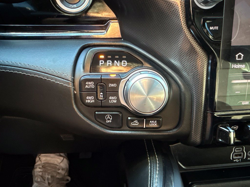 Used 2025 RAM 1500 Limited AWD/4WD image 31