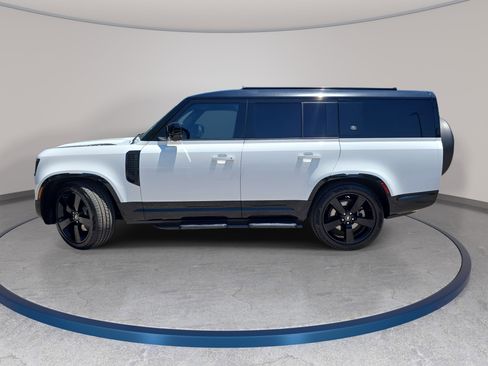 Certified 2024 Land Rover Defender 130 X-Dynamic SE AWD/4WD image 8