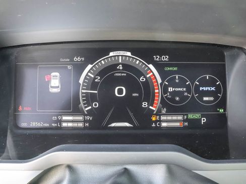 Used 2023 Toyota Sequoia Capstone image 20