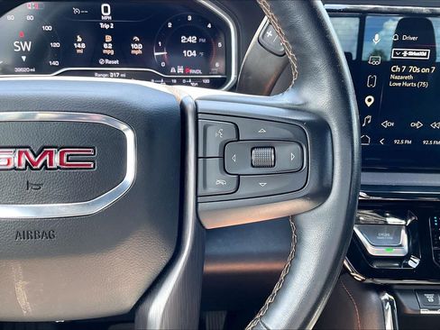 Used 2024 GMC Sierra 2500 AT4 w/ AT4 Premium Plus Package AWD/4WD image 37