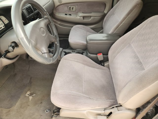 Used 2003 Toyota Tacoma PreRunner RWD image 9