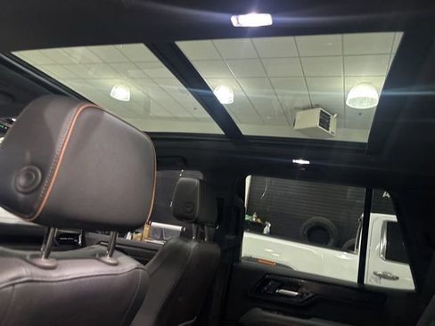 Used 2026 GMC Yukon AT4 w/ AT4 Premium Package AWD/4WD image 34