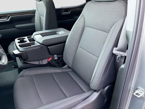 New 2026 Chevrolet Silverado 1500 LT image 19