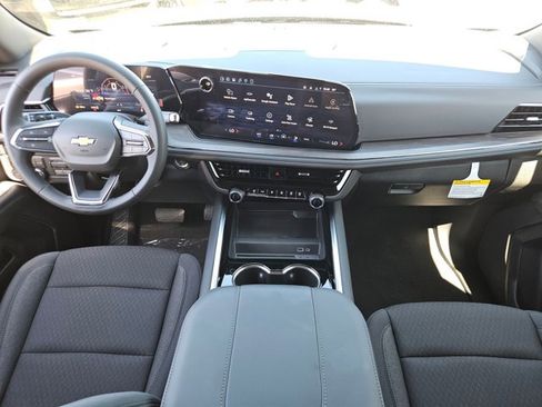 New 2026 Chevrolet Suburban LS w/ LS Custom Edition image 15