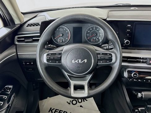 Used 2023 Kia K5 LXS image 12