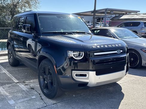 Certified 2023 Land Rover Defender 110 S image 2