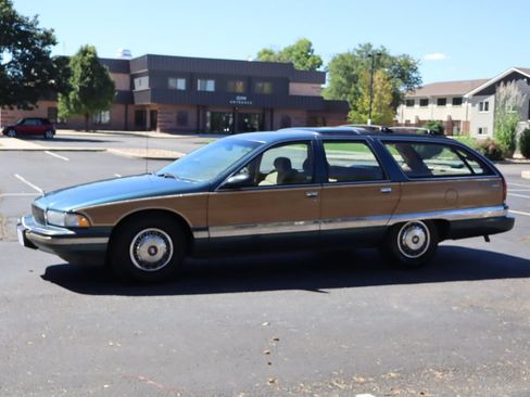 Used 1996 Buick Roadmaster Estate RWD image 10