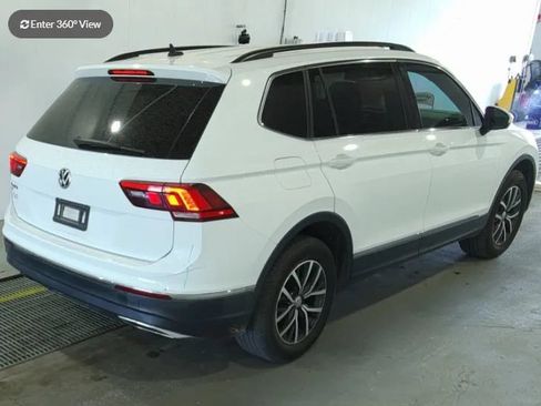 Used 2020 Volkswagen Tiguan SE FWD image 2