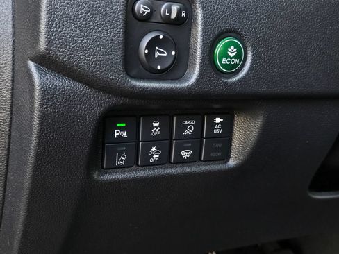 Used 2025 Honda Ridgeline Black Edition image 21
