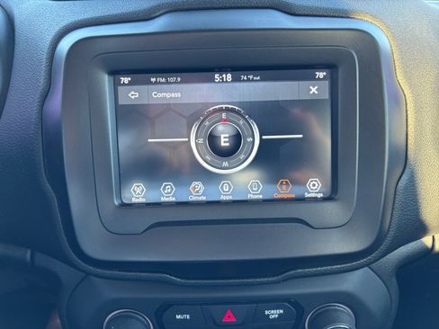 Used 2020 Jeep Renegade Sport image 28