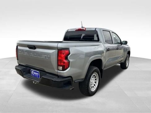 Used 2024 Chevrolet Colorado W/T RWD image 6