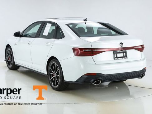 Used 2025 Volkswagen Jetta GLI Autobahn FWD image 44