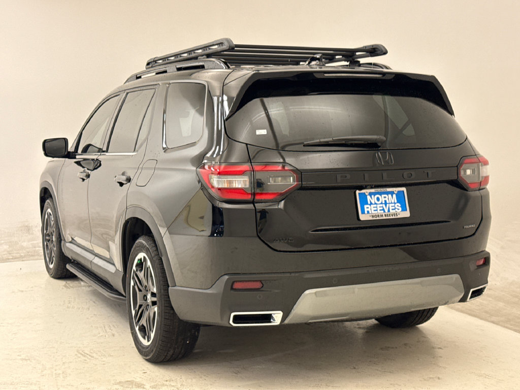 New 2026 Honda Pilot Touring image 7