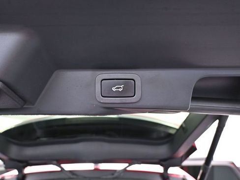 Used 2017 Land Rover Range Rover Sport Supercharged image 45