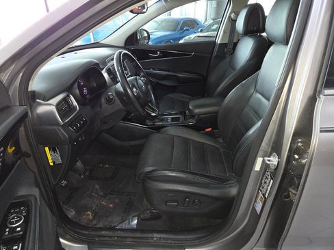 Used 2016 Kia Sorento SX image 13