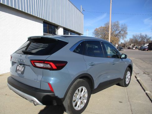 Used 2023 Ford Escape Active w/ Tech Pack #2 image 7