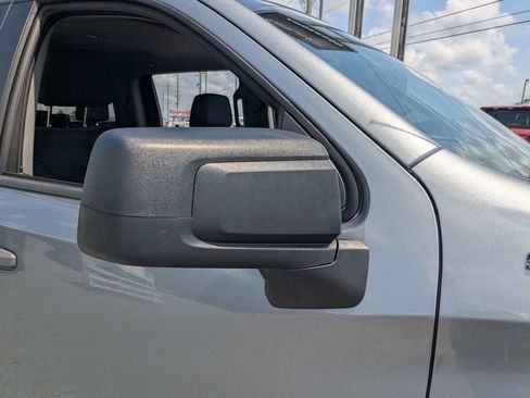 Used 2020 Chevrolet Silverado 1500 Custom w/ Custom Value Package AWD/4WD image 12