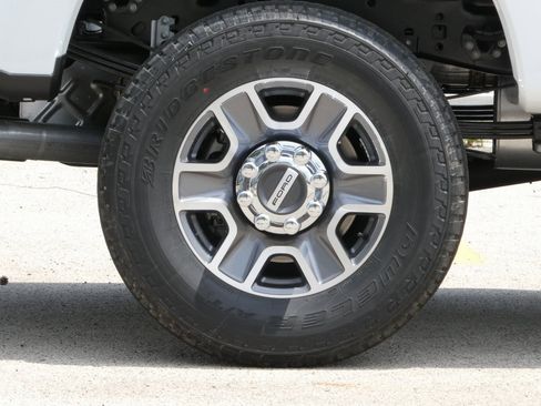 New 2025 Ford F350 XLT w/ FX4 Off-Road Package image 20