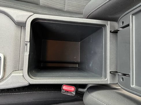 Used 2024 Nissan Sentra SV FWD image 10