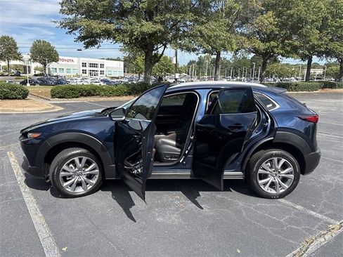 Used 2022 MAZDA CX-30 AWD 2.5 S w/ Premium Package image 11