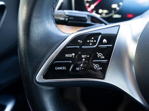 Used 2022 Mercedes-Benz C 300 Sedan image 19