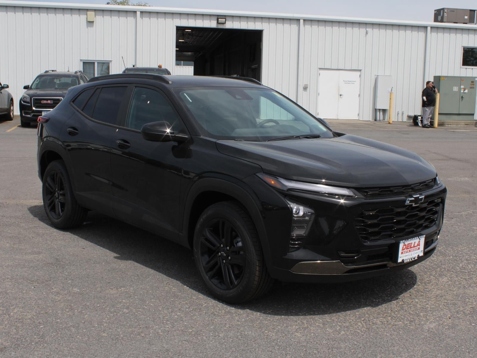 Used 2026 Chevrolet Trax ACTIV w/ Driver Confidence Package FWD image 3