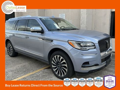Used 2022 Lincoln Navigator L Black Label image 1