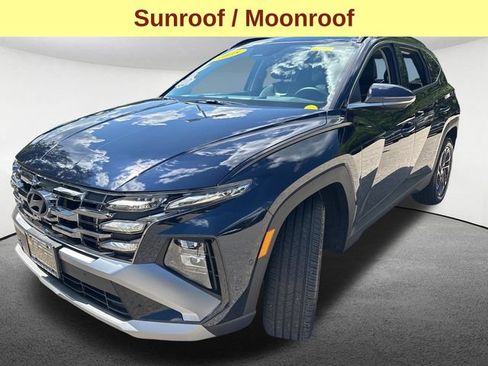 Used 2025 Hyundai Tucson Limited AWD/4WD image 5