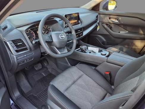 New 2026 Nissan Rogue SV AWD/4WD image 4