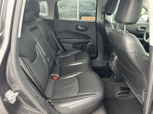 Used 2019 Jeep Compass Limited image 25
