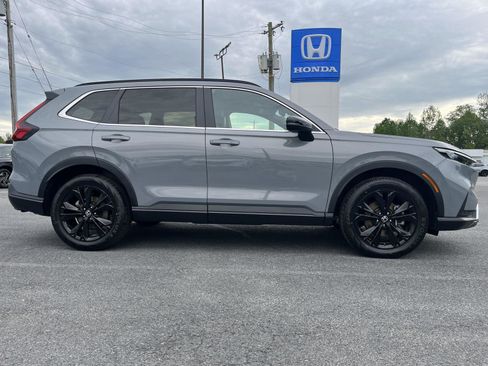 Certified 2023 Honda CR-V Sport Touring image 4