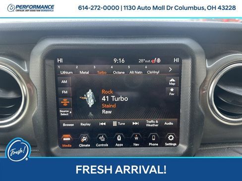 Used 2023 Jeep Wrangler Sahara w/ Cold Weather Group image 17