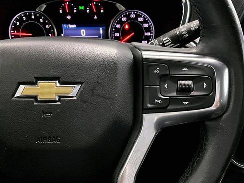 Used 2019 Chevrolet Blazer LT FWD image 21