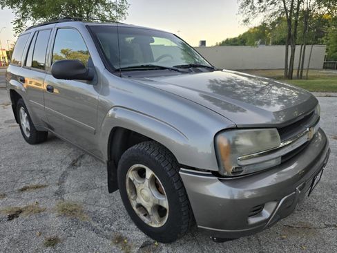 Used 2008 Chevrolet TrailBlazer LS Fleet1 4x4 4dr SUV image 3