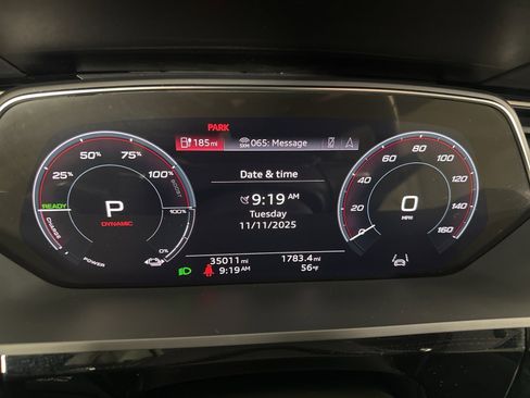 Used 2021 Audi e-tron Premium Plus w/ Premium Plus Package image 16