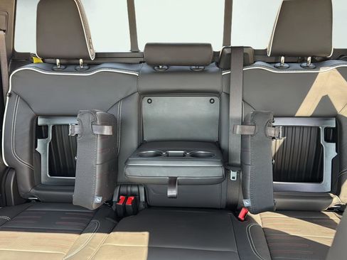 New 2026 GMC Sierra 2500 AT4X AWD/4WD image 27