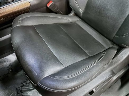 Used 2022 Chevrolet Silverado 1500 LT Trail Boss w/ LT Trail Boss Premium Package AWD/4WD image 20
