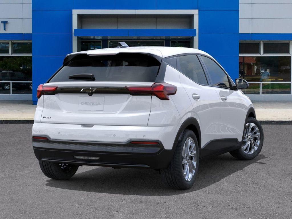 New 2027 Chevrolet Bolt LT w/ Comfort Package FWD image 4