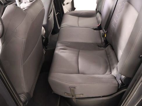 Used 2024 Toyota Tacoma SR image 11