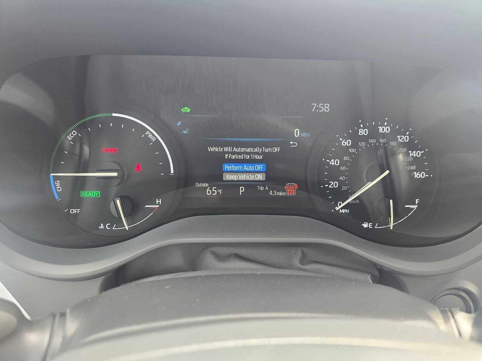 Used 2026 Toyota Sienna LE FWD image 18