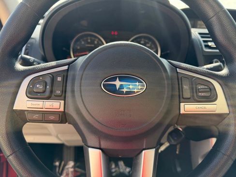 Used 2017 Subaru Forester 2.5i Premium w/ All-Weather Package AWD/4WD image 31
