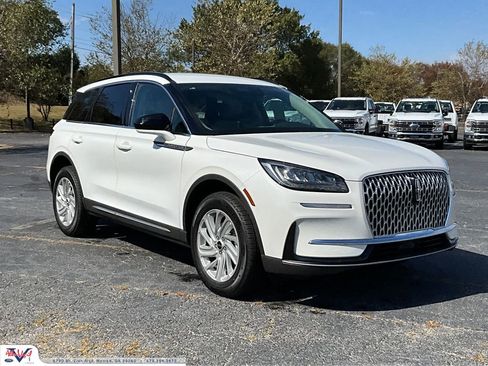 New 2026 Lincoln Corsair Premiere image 1