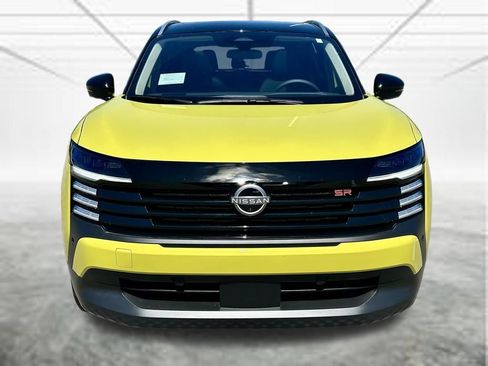 New 2026 Nissan Kicks SR w/ SR Premium Package FWD image 2