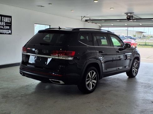Used 2023 Volkswagen Atlas SE FWD image 19