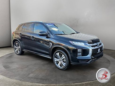 Used 2020 Mitsubishi Outlander Sport SE image 1