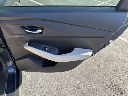 Used 2023 Honda Accord EX image 34