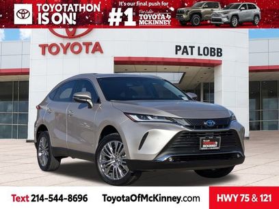 Used 2023 Toyota Venza