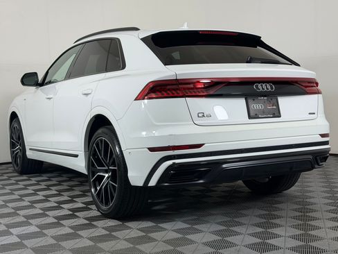 Used 2019 Audi Q8 Premium Plus w/ Premium Plus AWD/4WD image 3