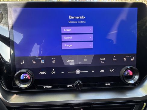 Used 2024 Lexus TX 500h AWD w/ Technology Package image 21