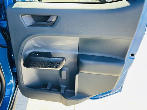 New 2026 Ford Maverick Lariat w/ Black Appearance Package image 35